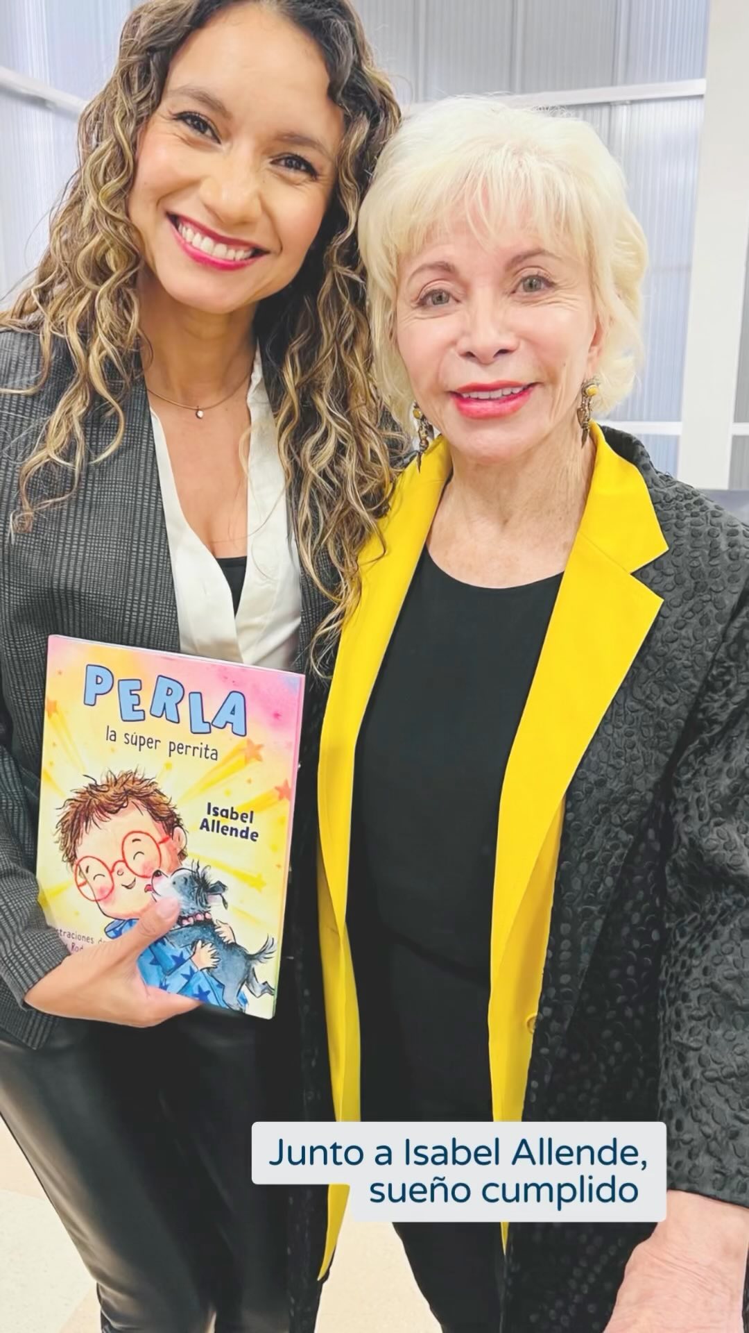 Natalia Rosminati with Isabel Allende at the book launch